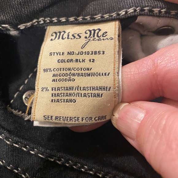 Miss Me	Low Rise Skinny Jeans - Picture 7 of 9